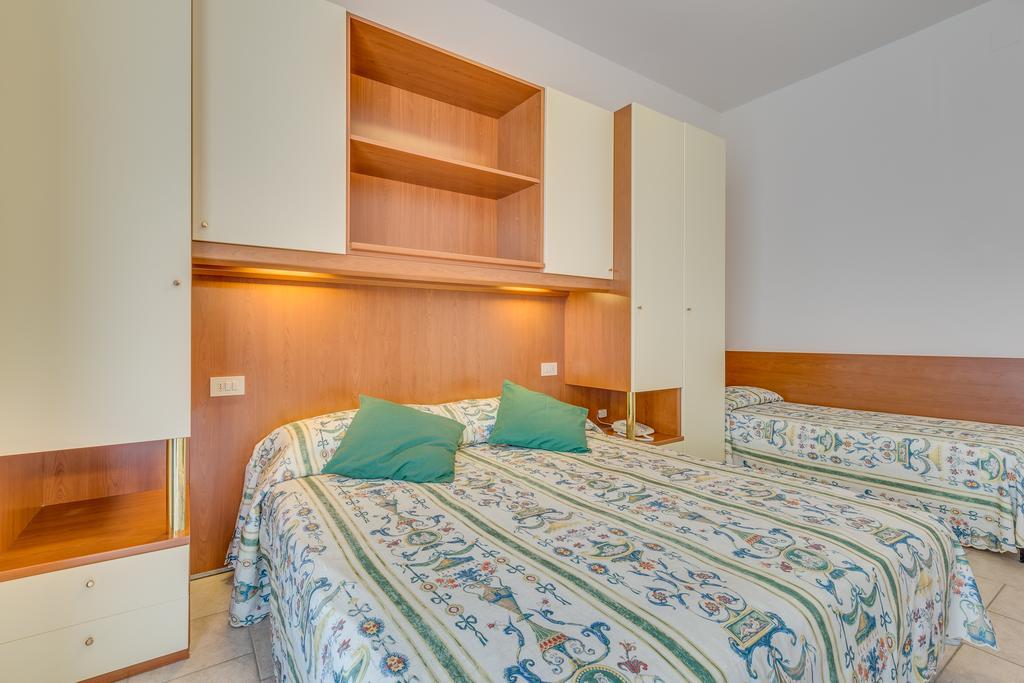 Hotel Austria Caorle Exterior foto