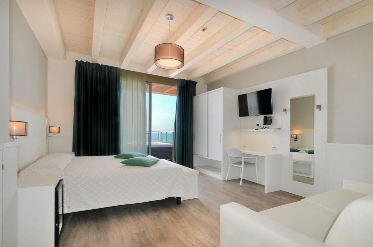 Hotel Austria Caorle Exterior foto