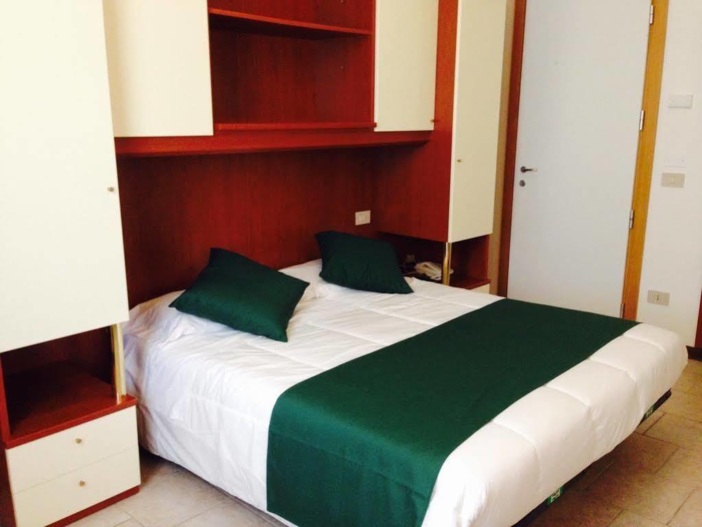 Hotel Austria Caorle Exterior foto