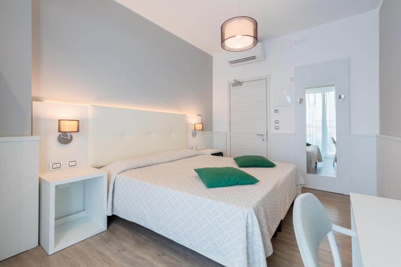 Hotel Austria Caorle Exterior foto