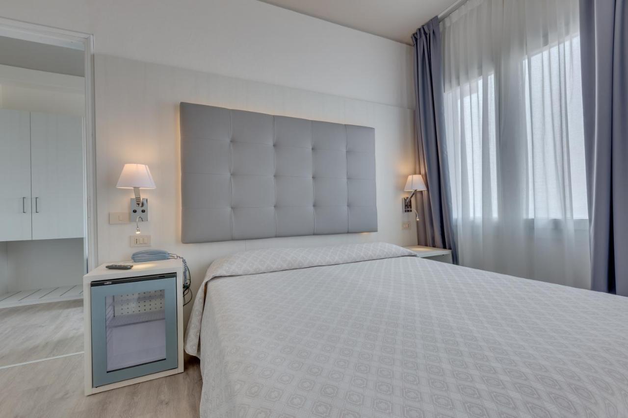 Hotel Austria Caorle Exterior foto